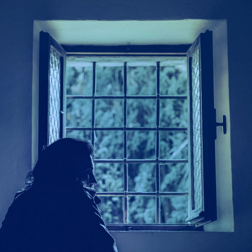 反抗激烈半推半就下一句
